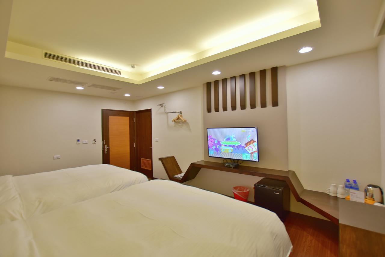 Ruocing Hot Spring Hotel Jiaoxi Exterior foto